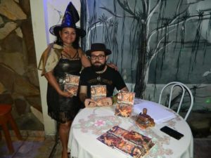 Foto Lançamento Homens e Deuses 300x225 - Alessandro Gondim lança livro de poesias na capital acreana