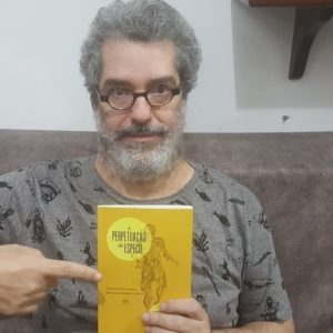 36755322 1739326756144650 4258675926155395072 n 300x300 - Entrevista com o escritor Alexandre Rabelo e participação de Cristina Judar